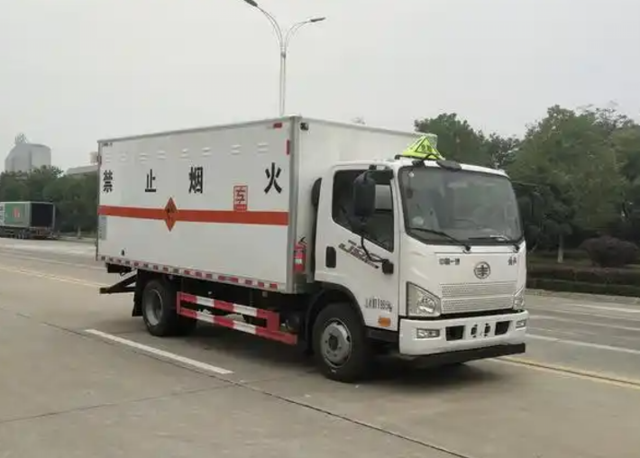 富顺爆破器材运输车可以上高速吗？